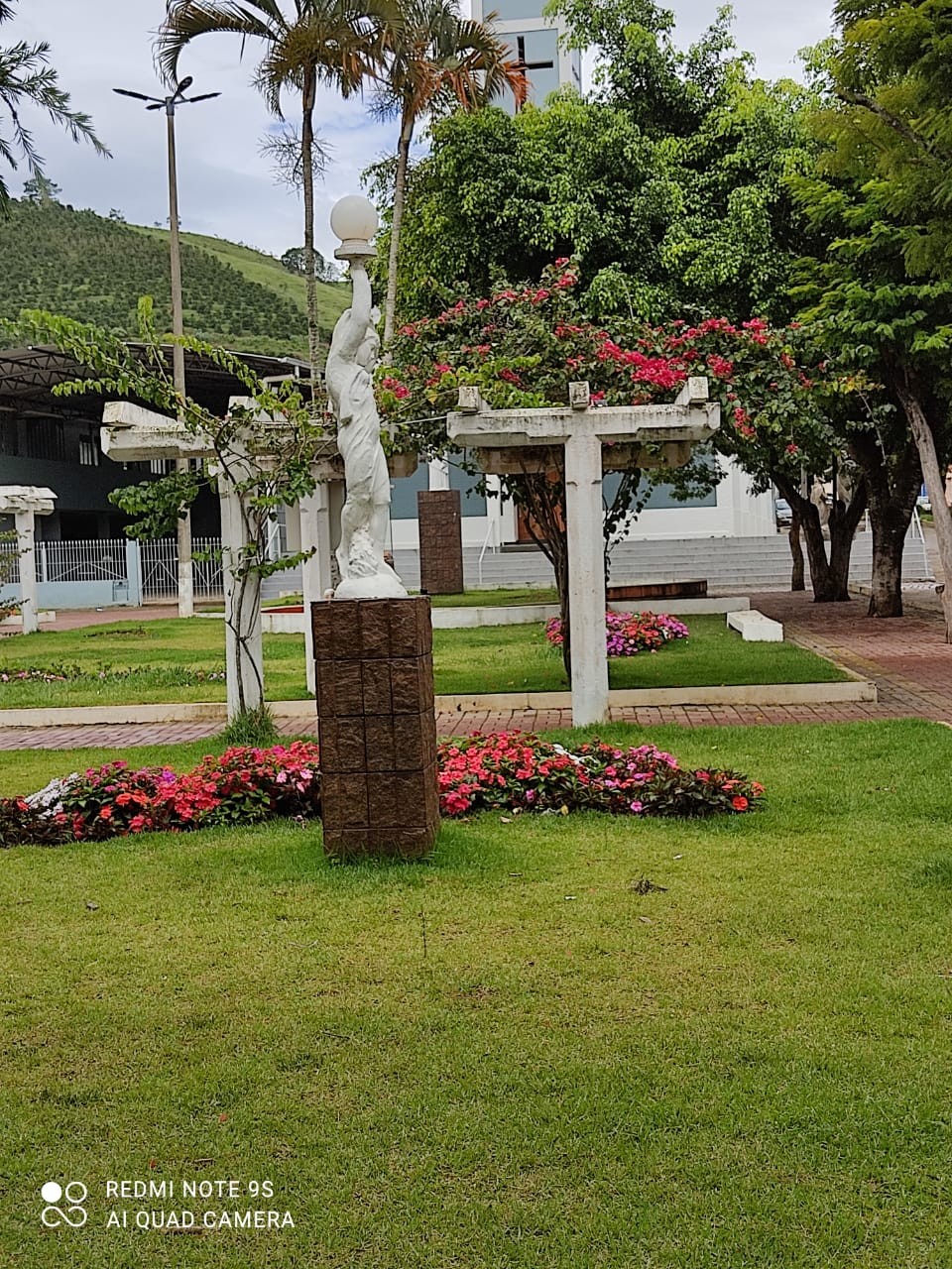 Monumento da Praça da Matriz São João Batista