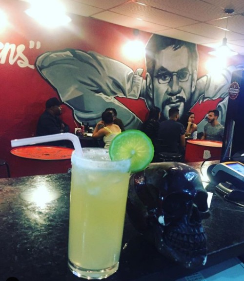 Jeremias Art & Bar