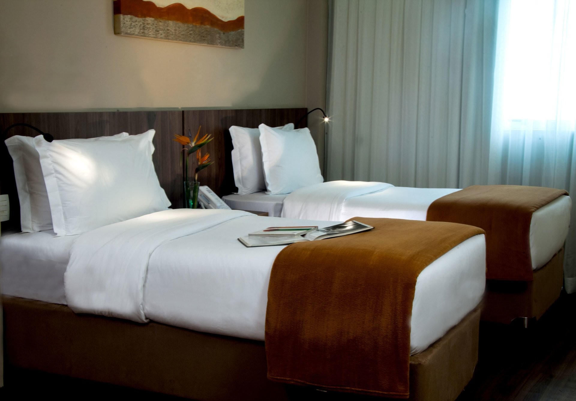 BH Raja Hotel