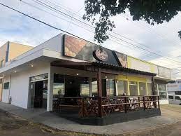 FREDS BAR