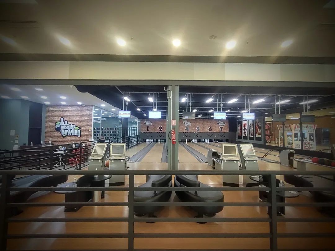 Magic Bowling
