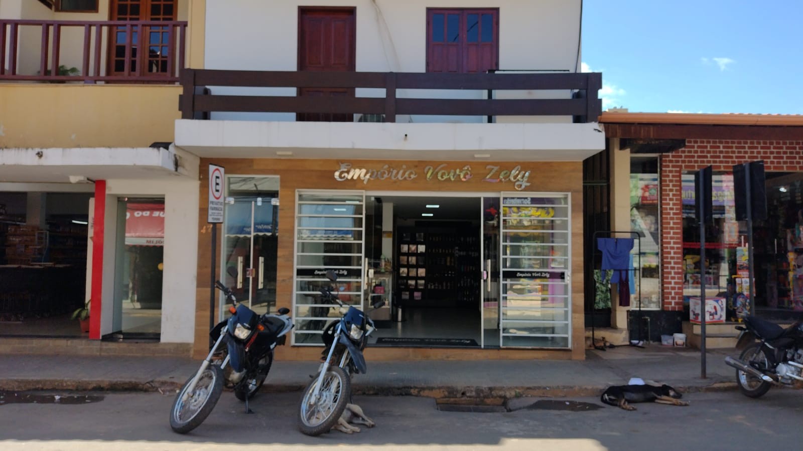 Emporio Vovô Zely