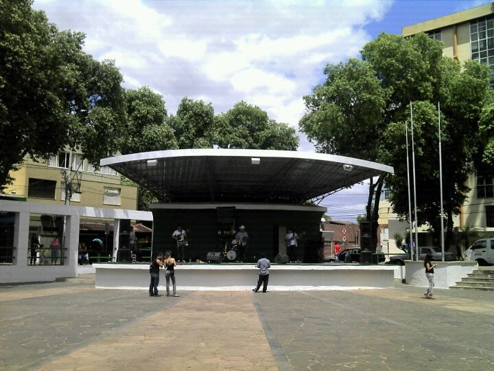 Praça dos Pioneiros 