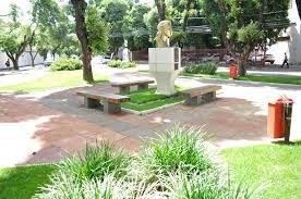 Praça Aurita Franco Machado 