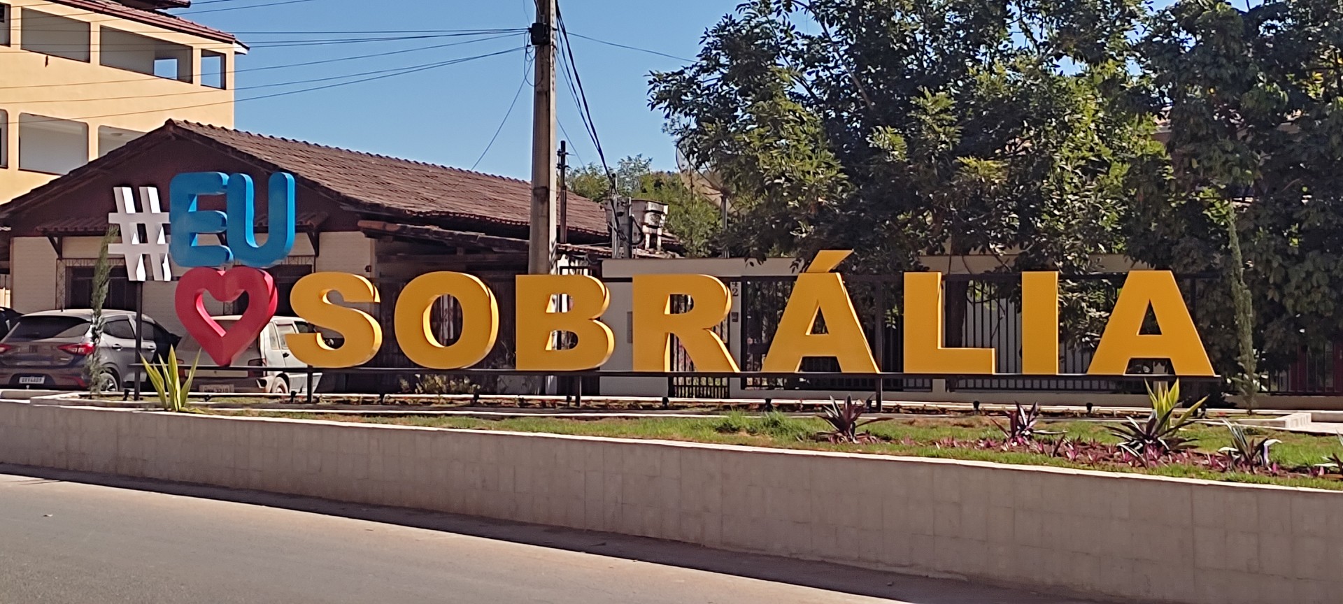 PRAÇA IVO TEODORO DE SOUZA