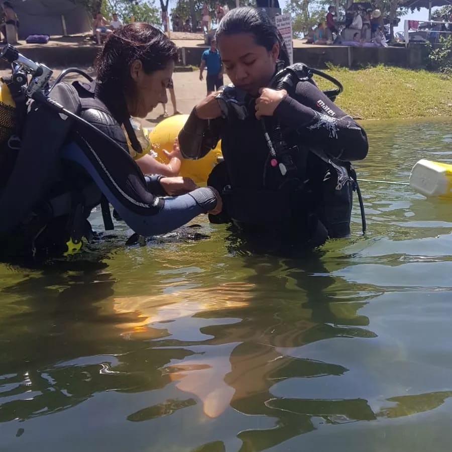 Acquaminas Mergulho