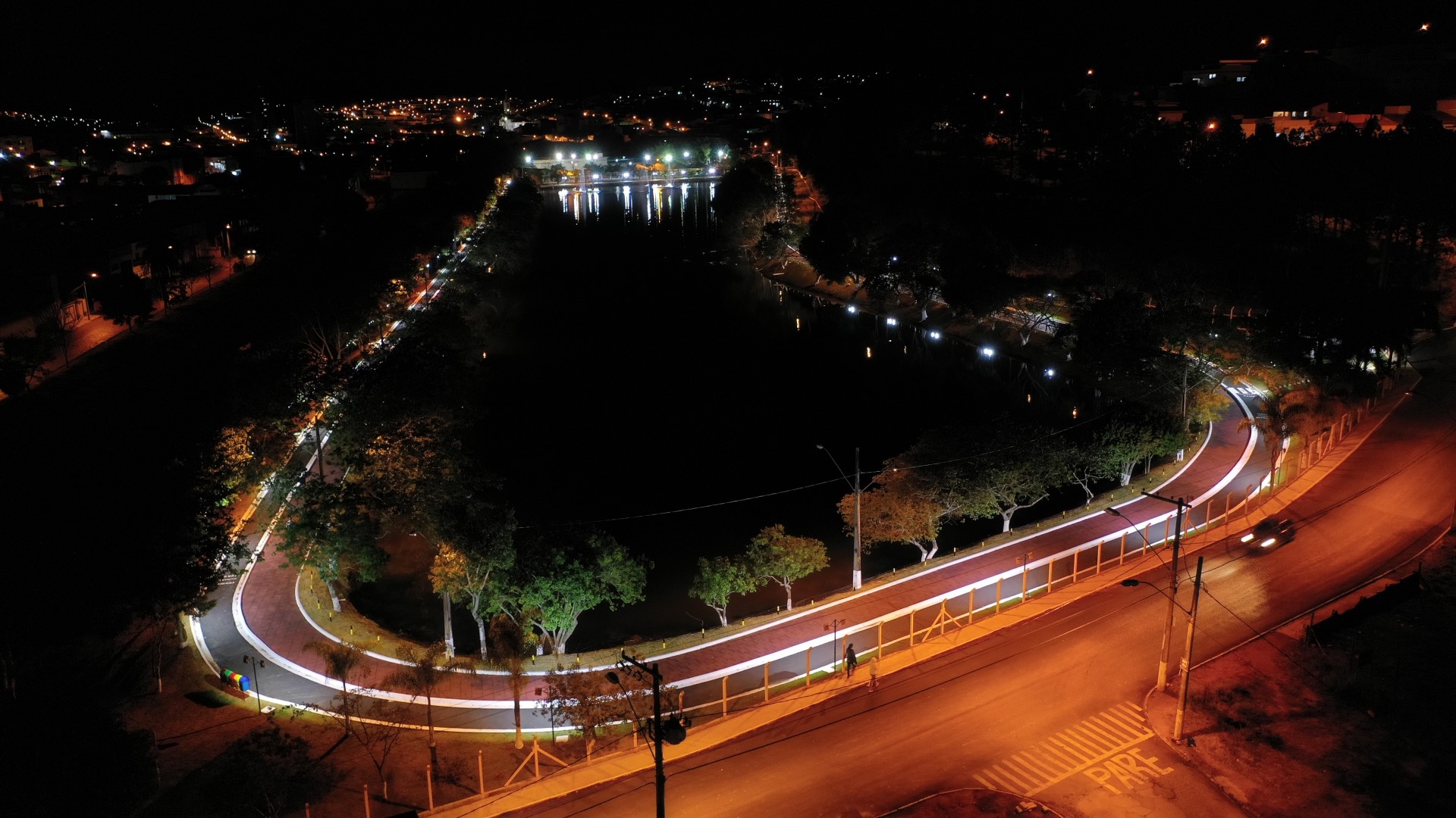 Centro de Eventos do Lago Municipal