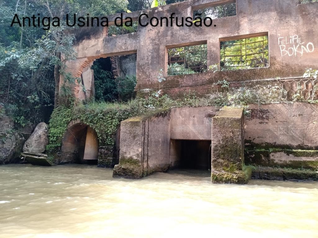 Cachoeira Usina da  Confusão