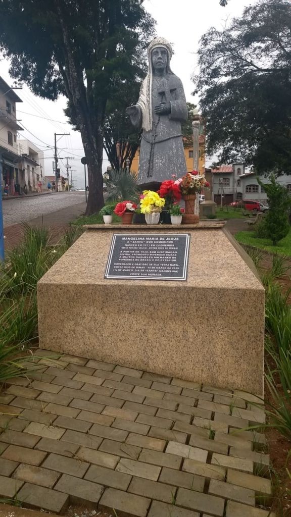 “Santa de Coqueiros”