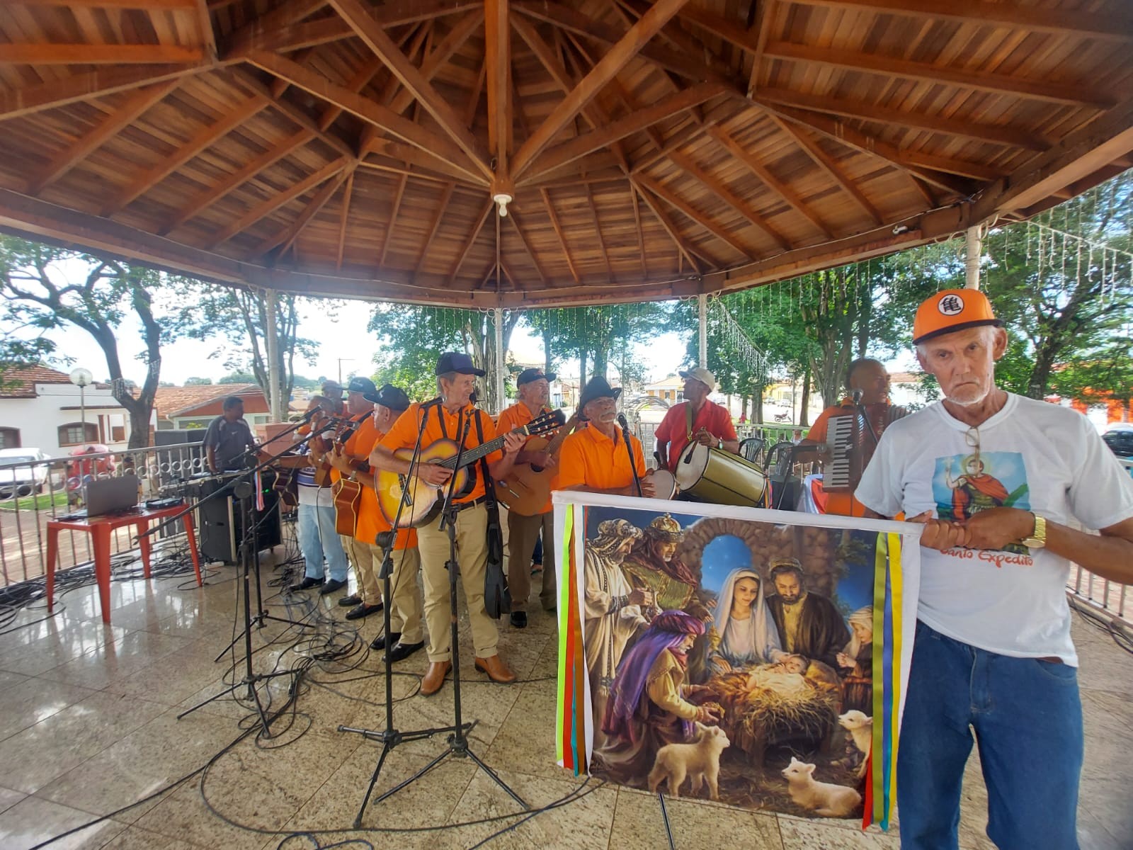 Folia de Reis Estrela Guia 