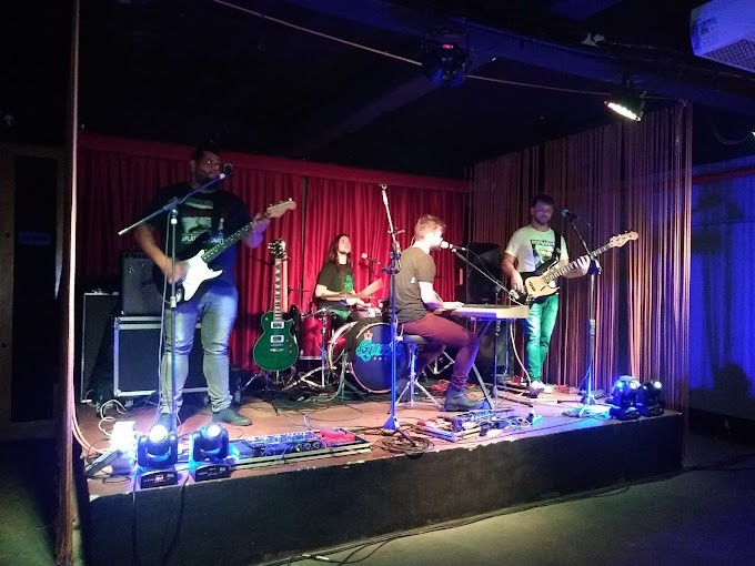 Queens Pub