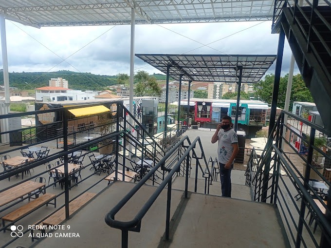 Villa Container - Circuito Gastronômico da Av Dep Renato Azeredo - Pça da Alimentação