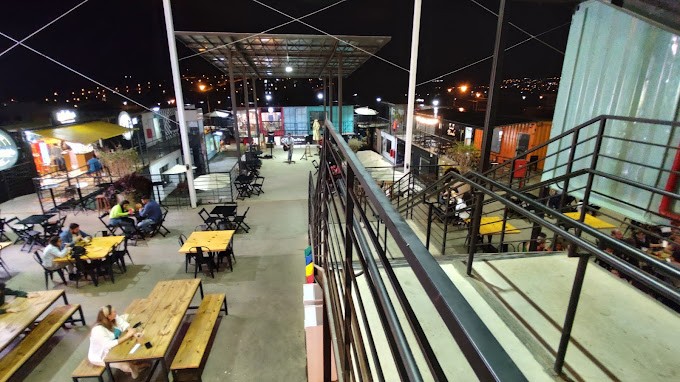 Villa Container - Circuito Gastronômico da Av Dep Renato Azeredo - Pça da Alimentação