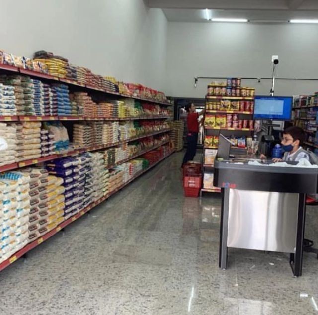 Comercial JK