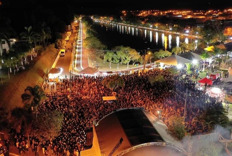 Centro de Eventos do Lago Municipal