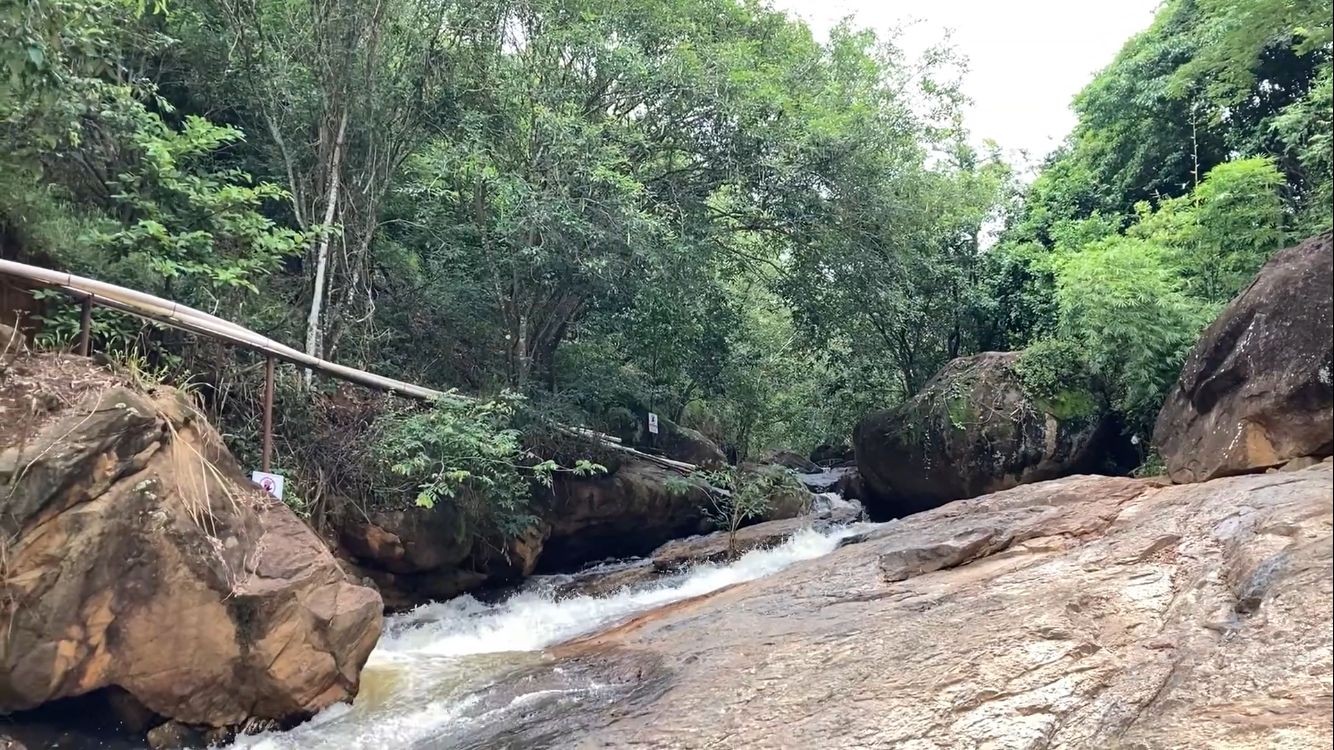 Cachoeira Parque dos Monjolos