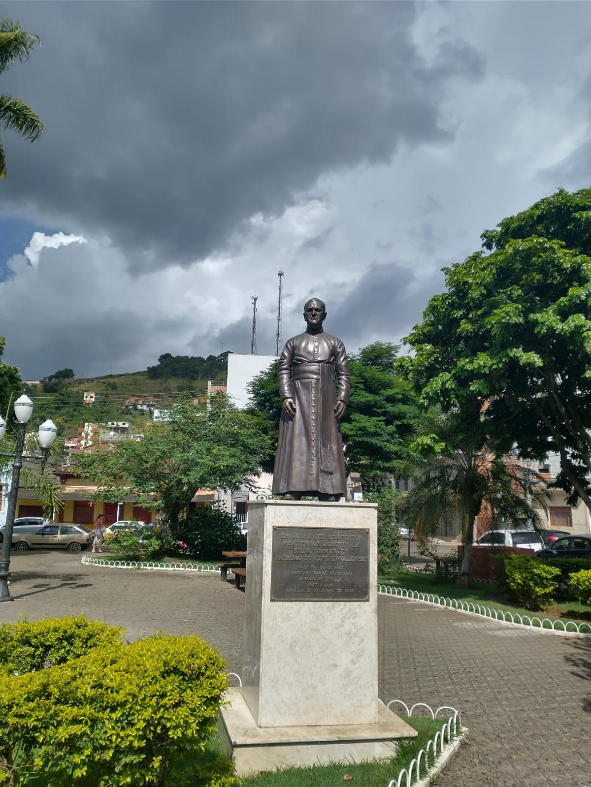 Estátua Monsenhor Joaquim 