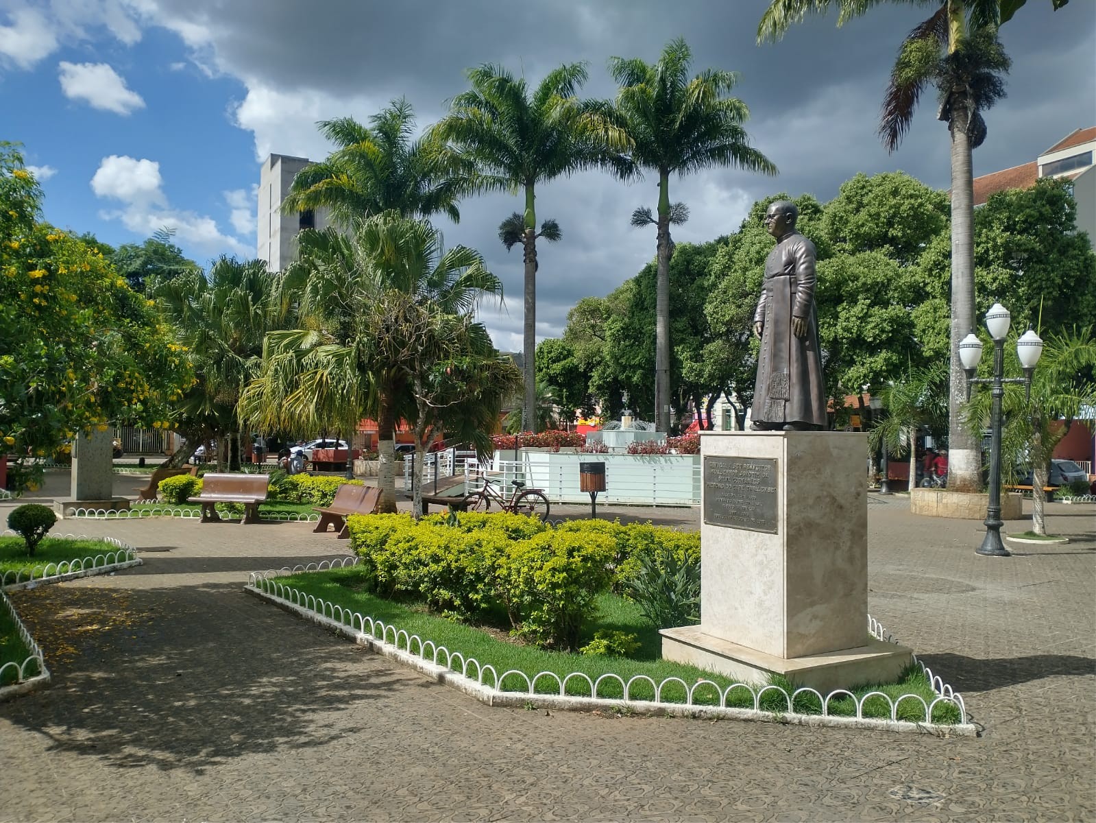Estátua Monsenhor Joaquim 
