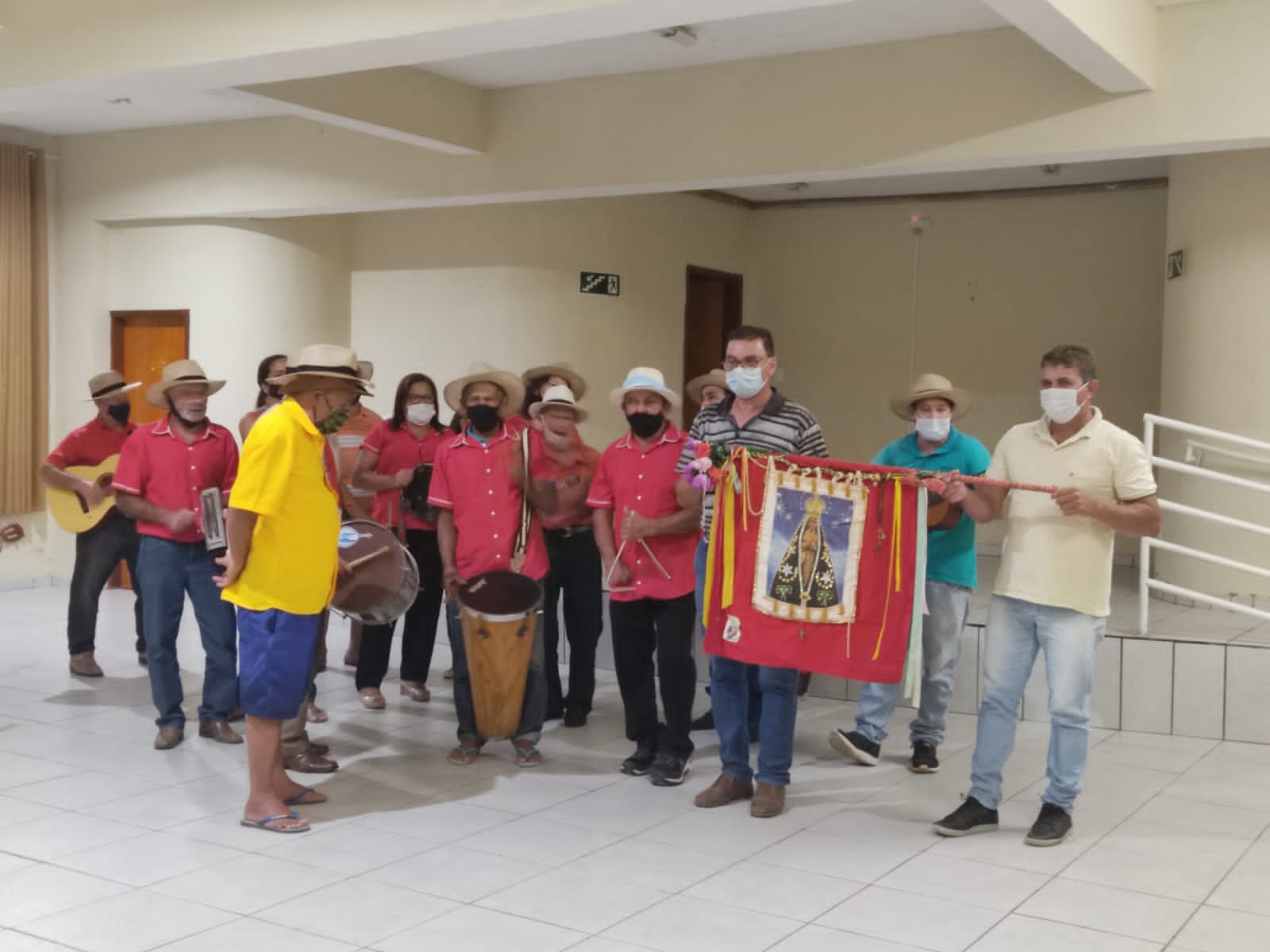 Folia de Reis Estrela Guia do Rosário