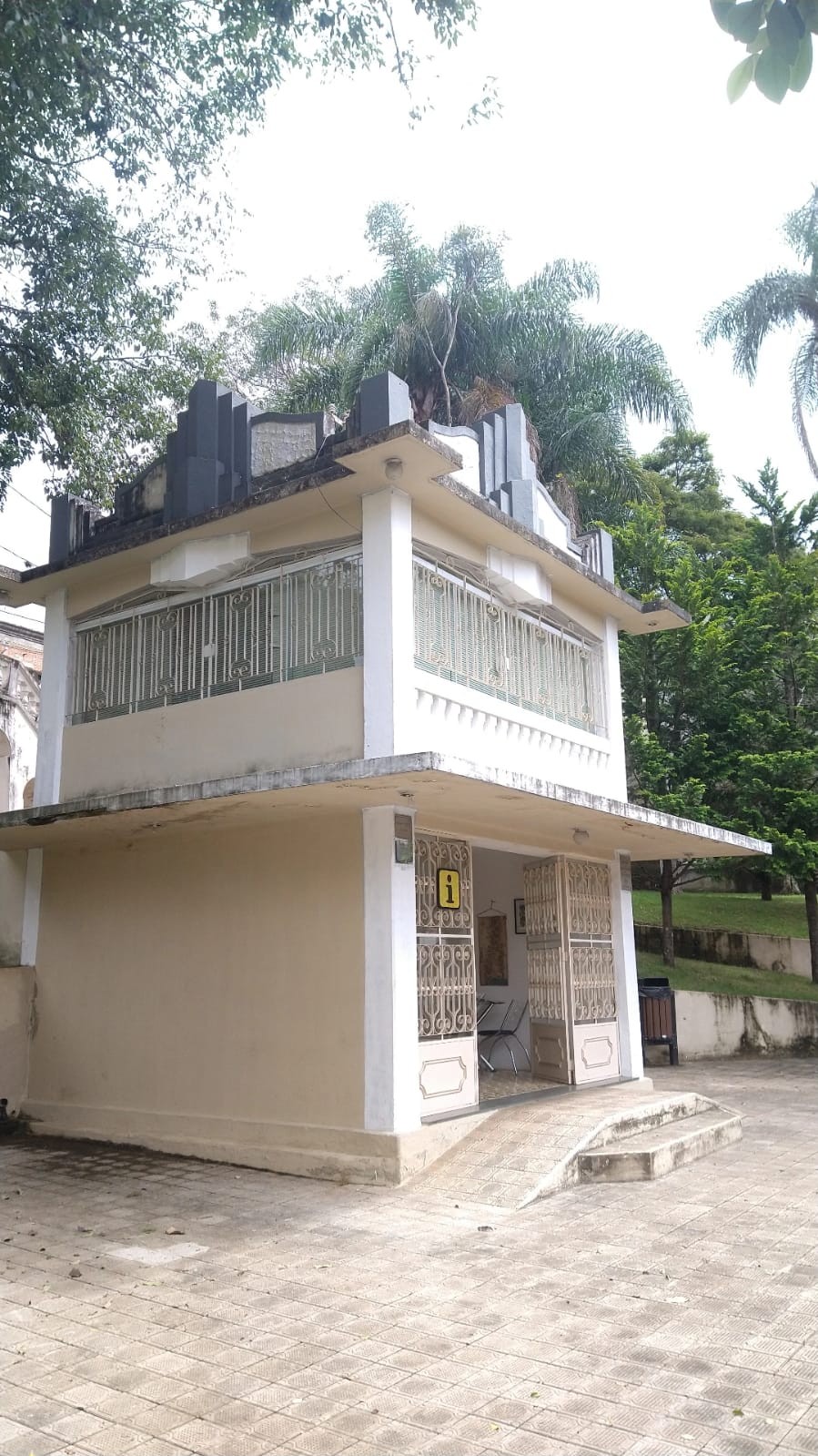 Praça Jardim Júlio Regnier