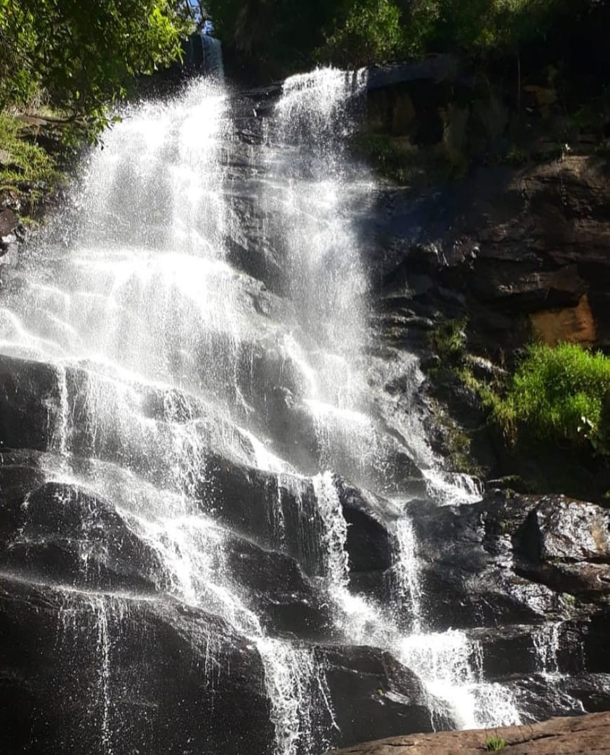 Cachoeira da Gomeira