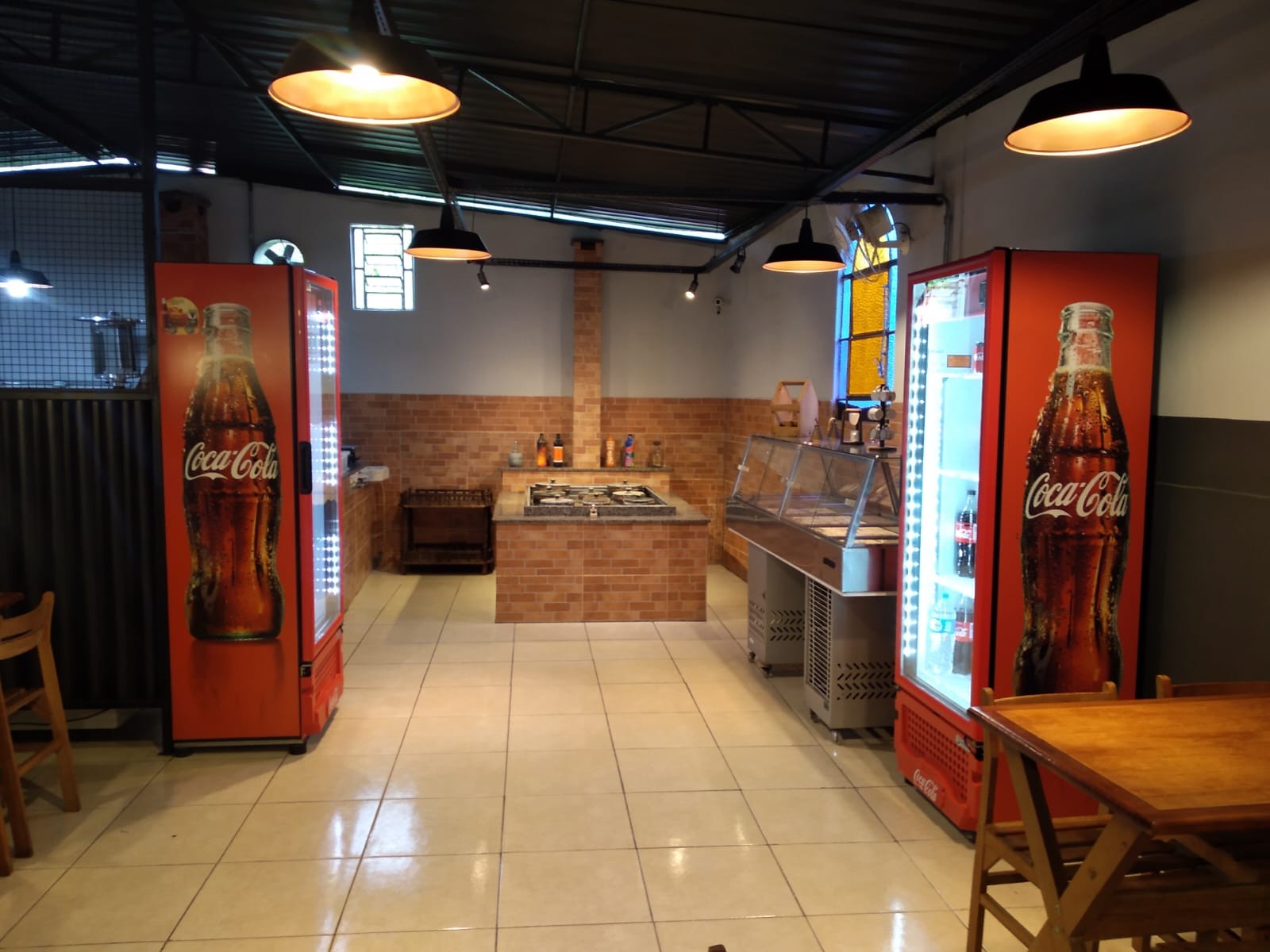 Restaurante, Pizzaria & Rotisseria Serrano  
