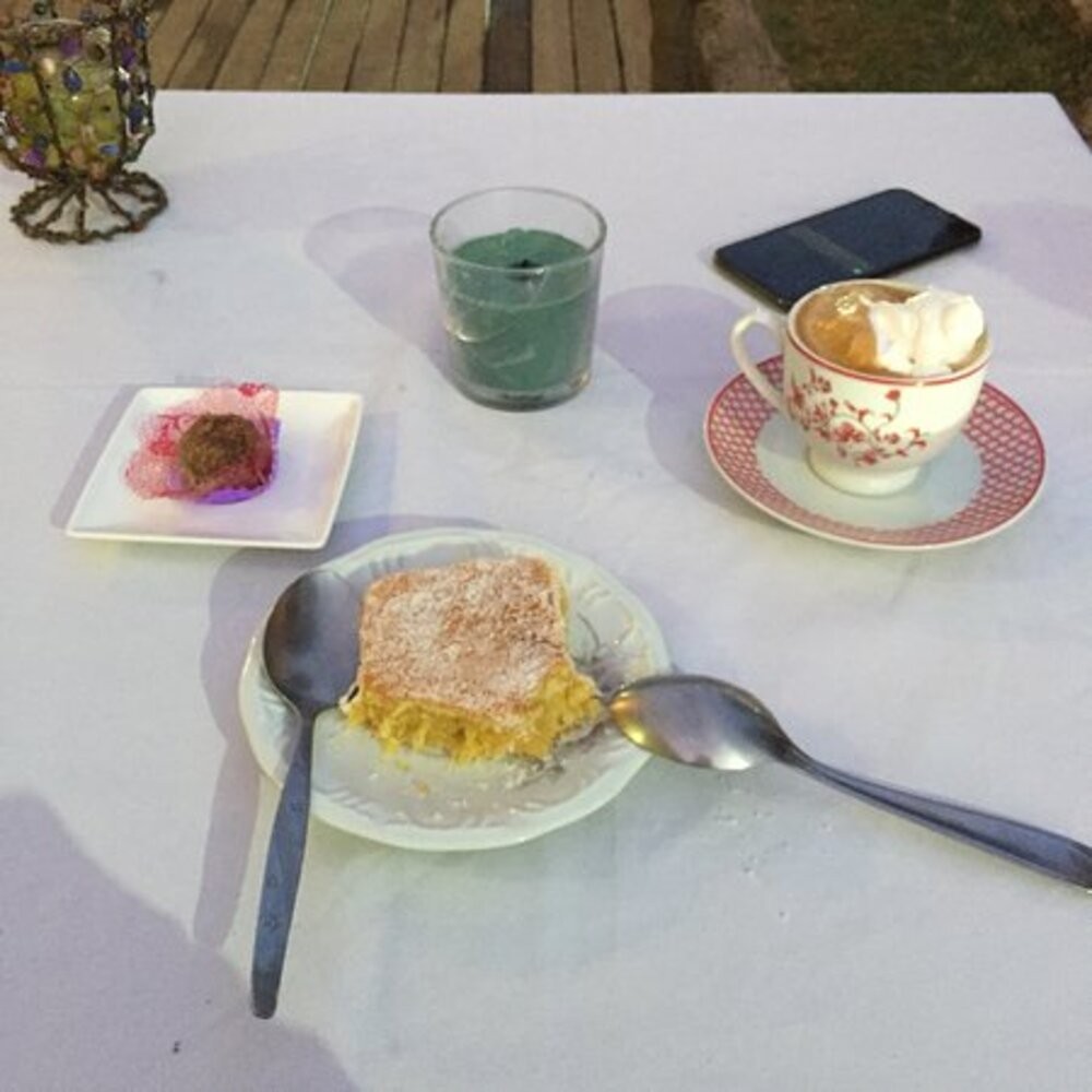 Confeitaria e Café Casa Amarela