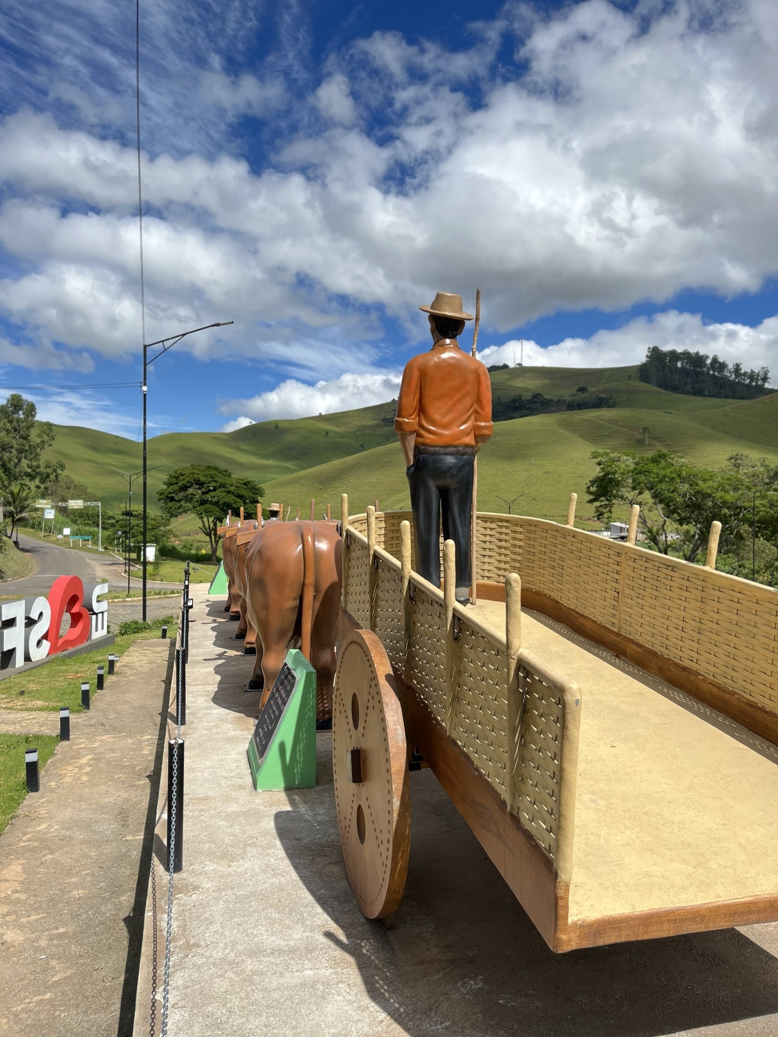 Monumento Carro de Boi 