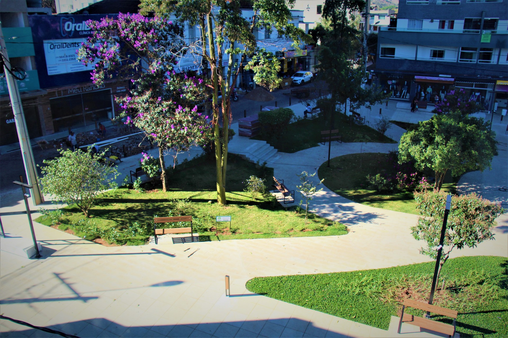 Praça Dr. Durval Grossi