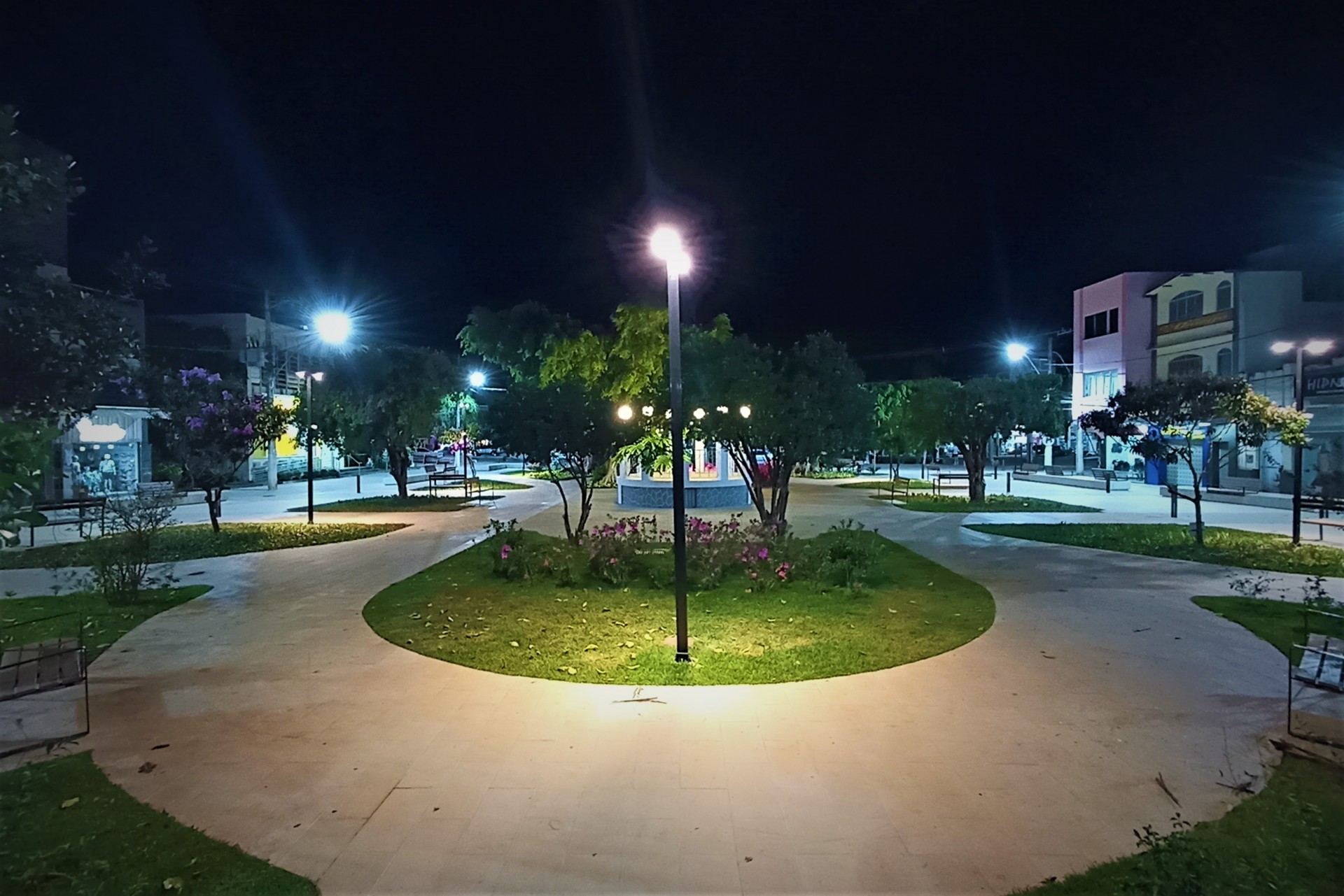 Praça Dr. Durval Grossi