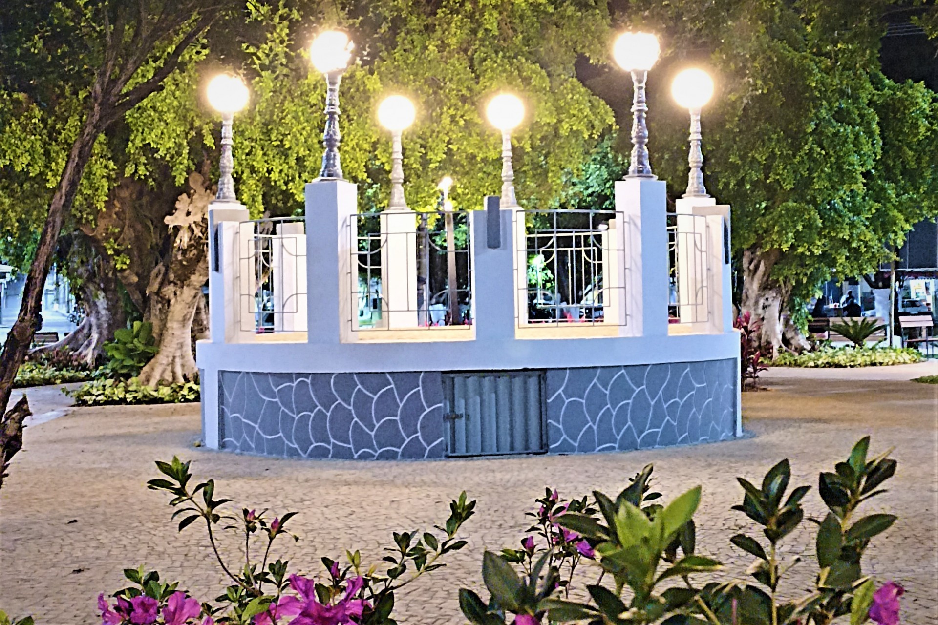Praça Dr. Durval Grossi