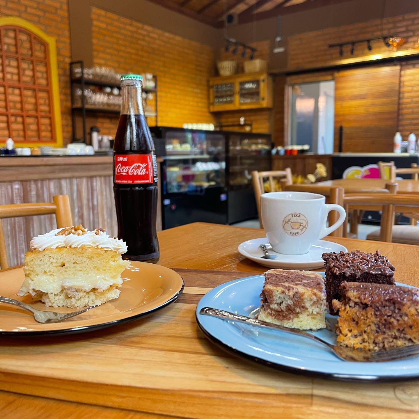 Tixa Café