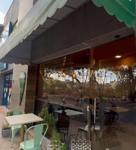 Môa Coffee and Bistro