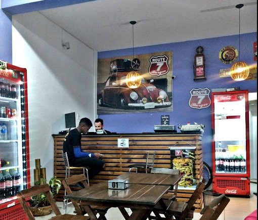 Mello's Burger