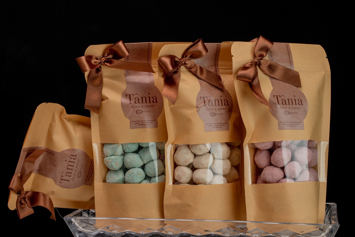 Confeitaria Tânia Doce e Amor | Doces Artesanais
