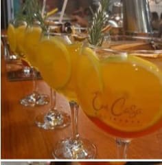 Em Casa Gastrobar 