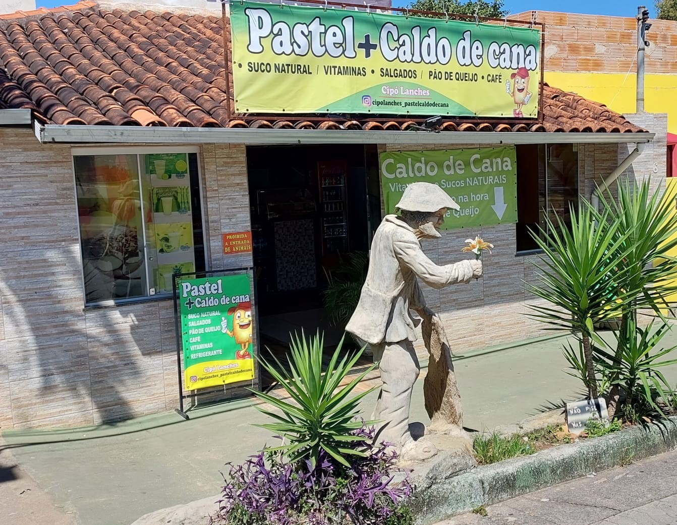 Cipó Lanches Pastel e Caldo de Cana