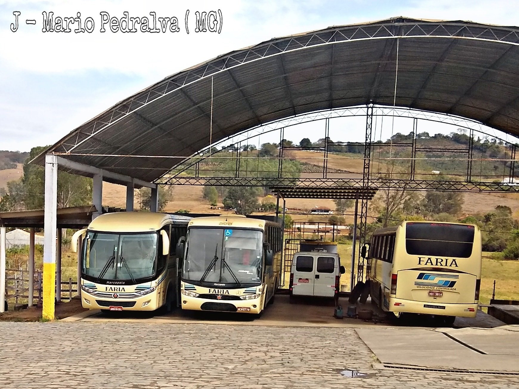 irmãos faria