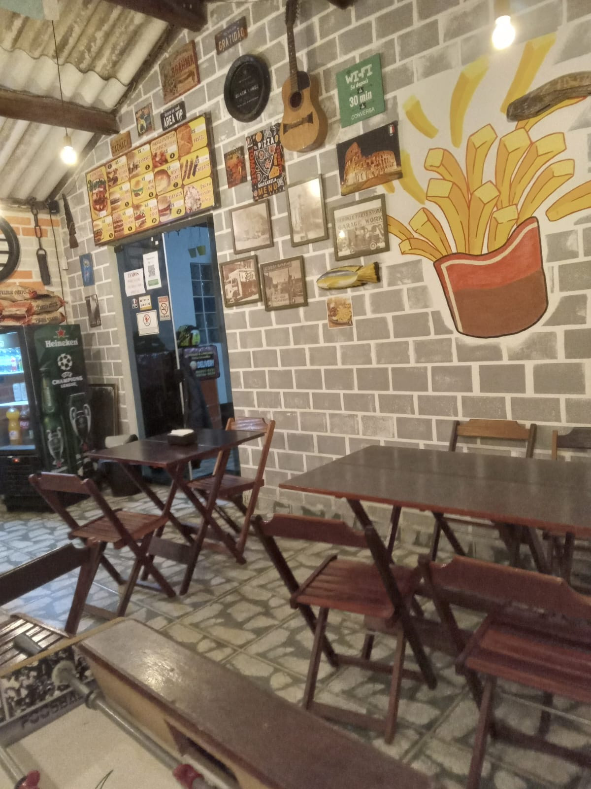 Pizzas e Lanches Pedra  Vermelha