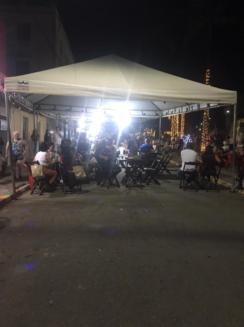 TUBARÃO LANCHES