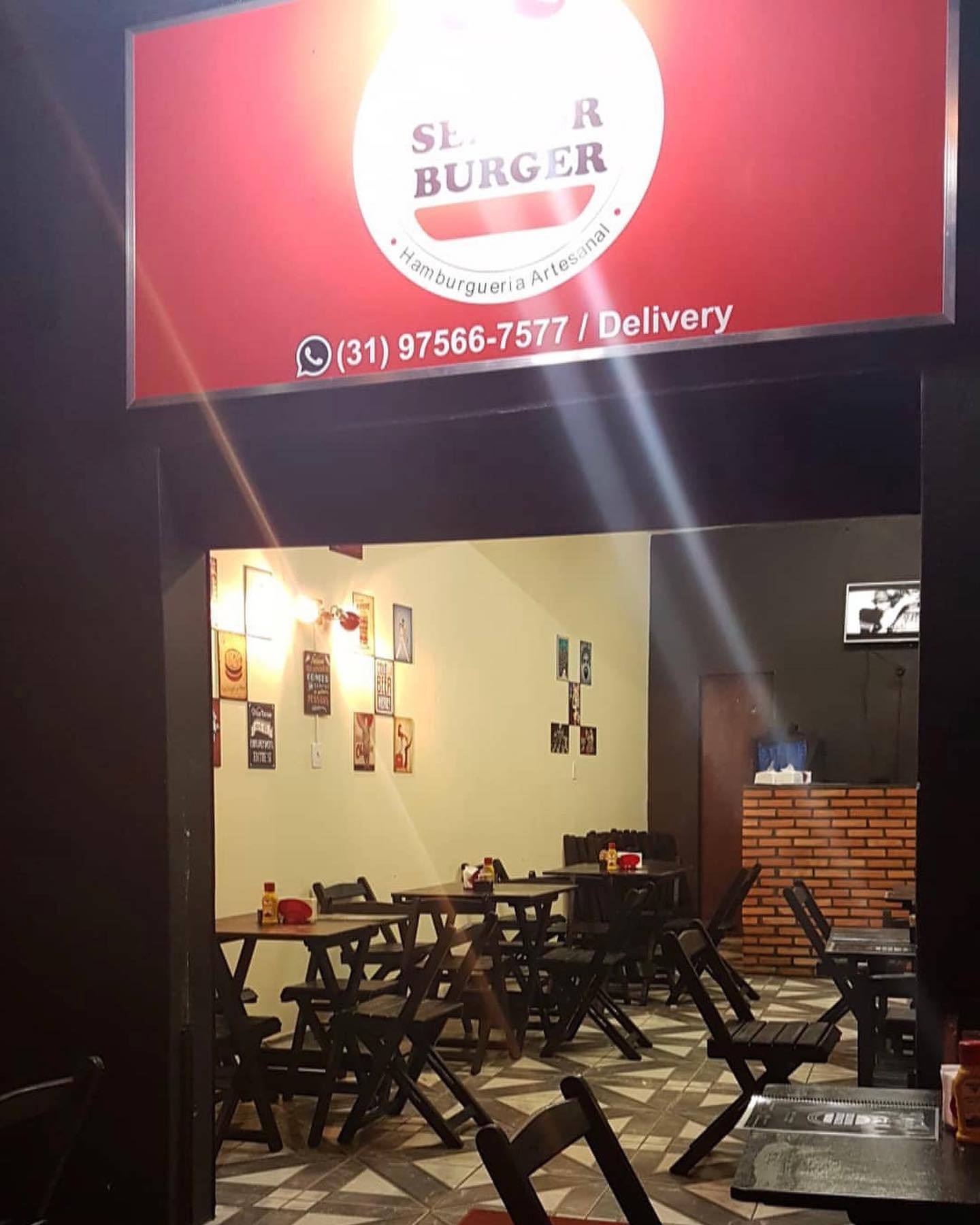SENHOR BURGER