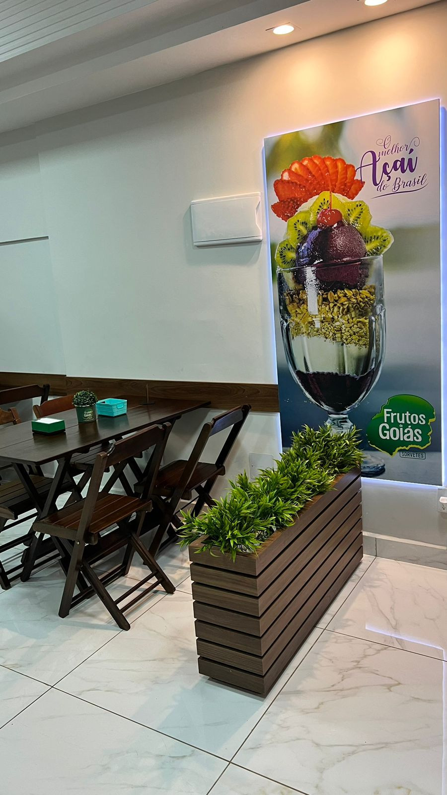 Frutos de Goiás Januária