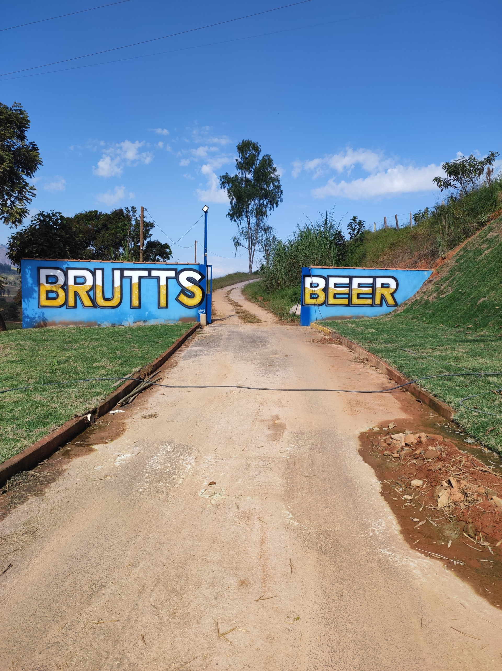 Brutts Beer