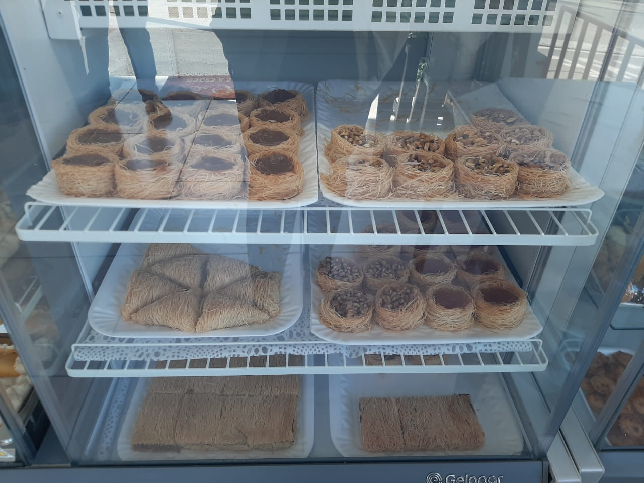 VÓ NINA DOCES E SALGADOS ARTESANAIS