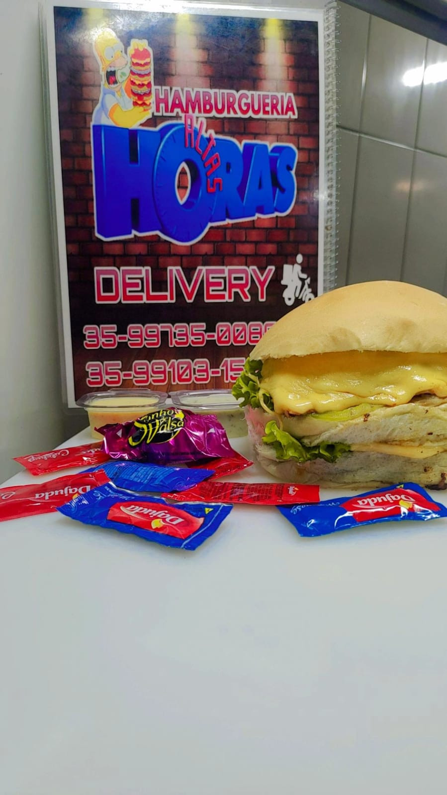 HAMBURGUERIA ALTAS HORAS