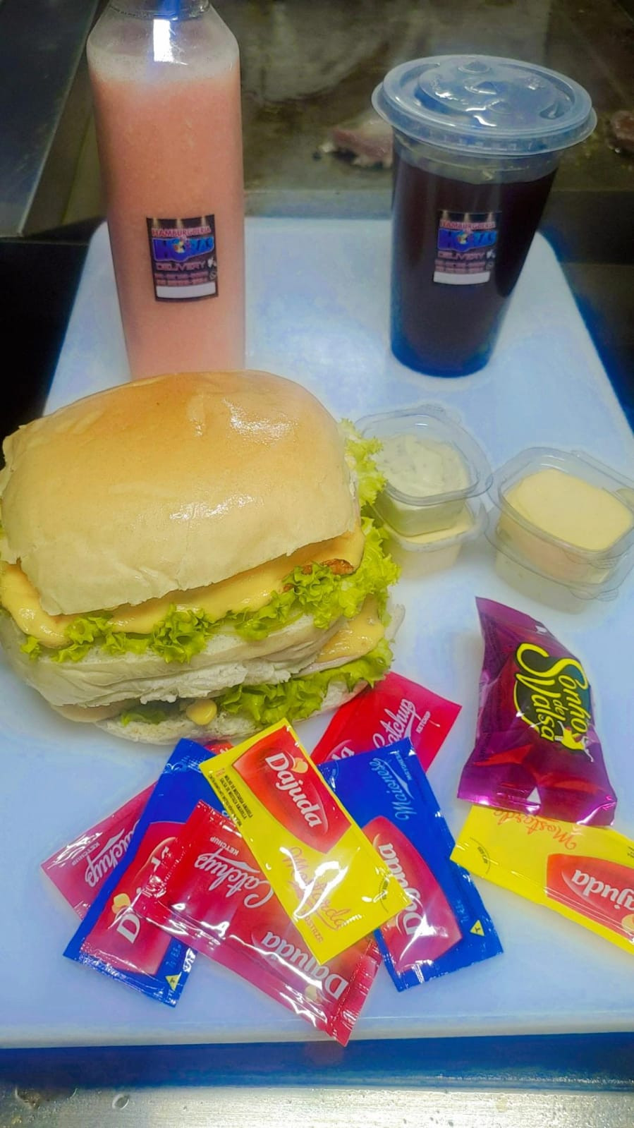 HAMBURGUERIA ALTAS HORAS