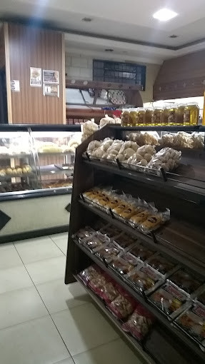 Collines Lanchonete e Padaria