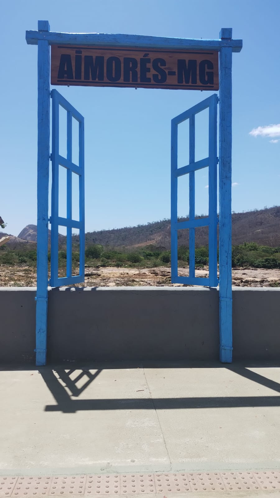 Janela para Pedra da Lorena 