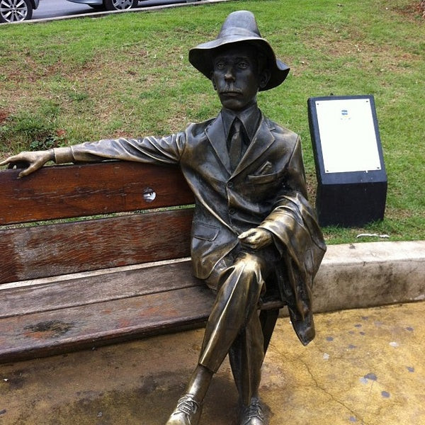 Estátua de Alberto Santos Dumont