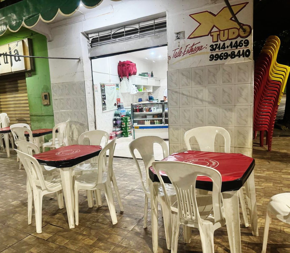 Fabiana Lanches